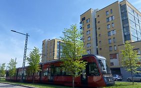 A High-Quality, Modern Apartment Near The City Centre